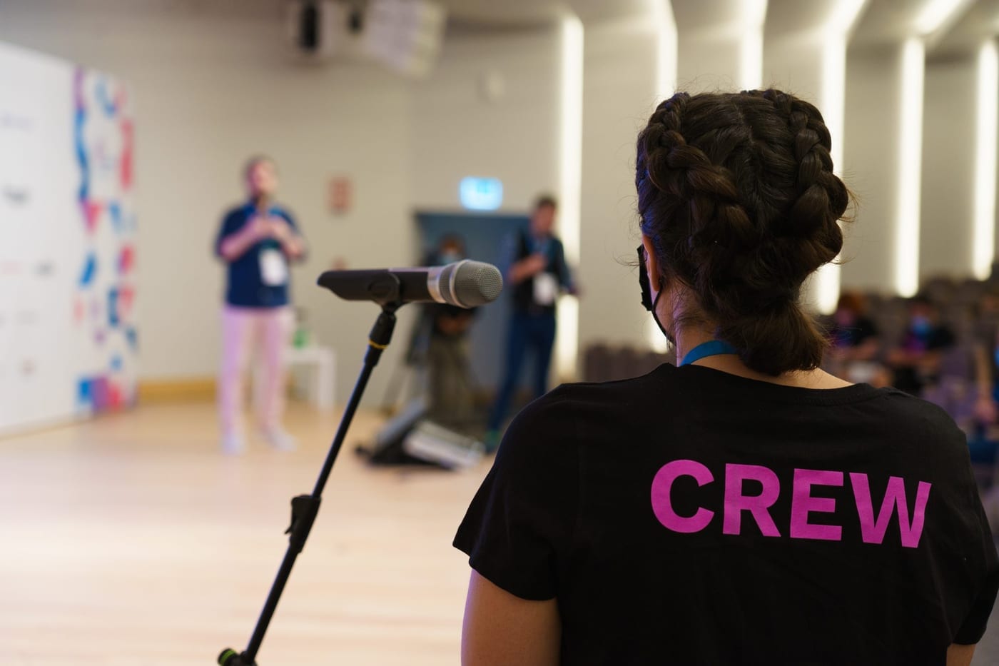 Give a talk on stage